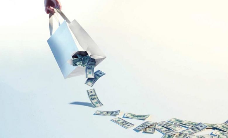 من الفكر الإداري عند الإمام علي (عليه السلام): مراقبة الولاة من حيث اسرافهم في المال