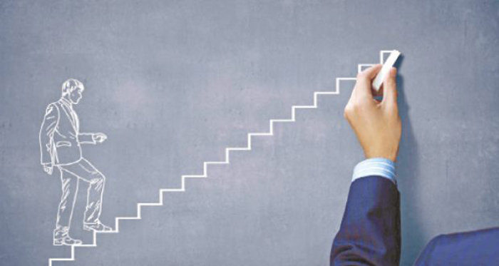 بناء الإنسان وتربيته في نهج البلاغة